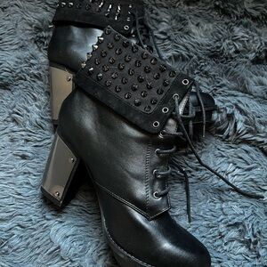 Leather Women's Boot Heels